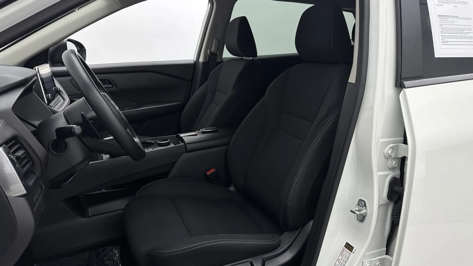 Nissan Rogue photo 13