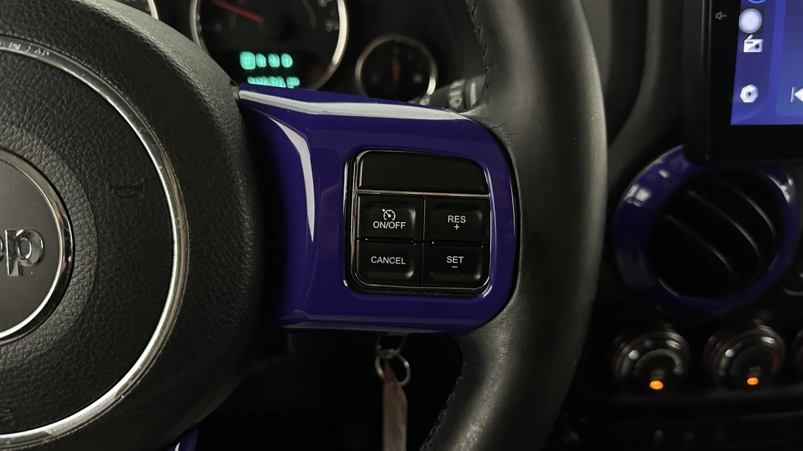 Jeep Wrangler photo 20