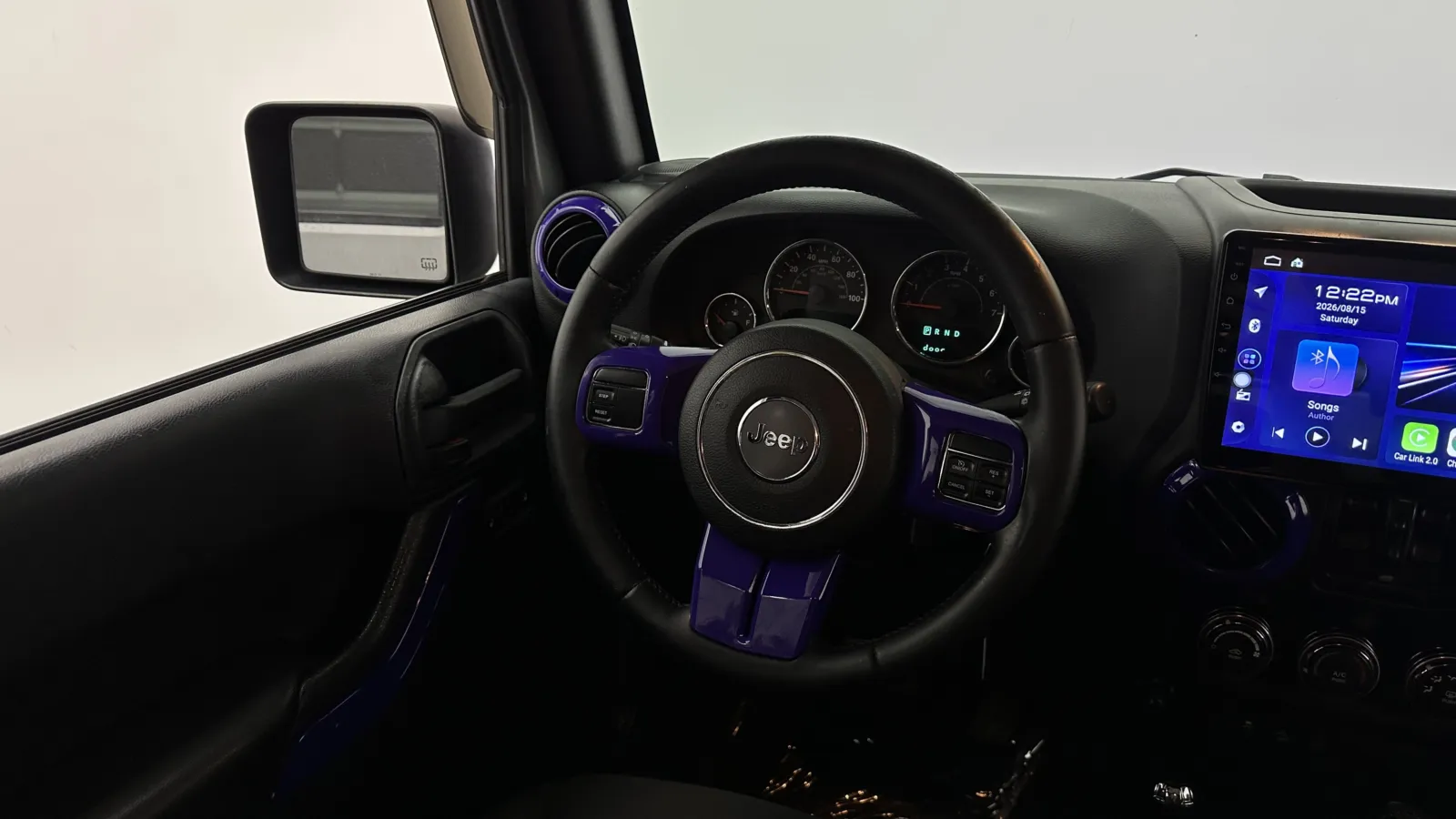 Jeep Wrangler photo 25