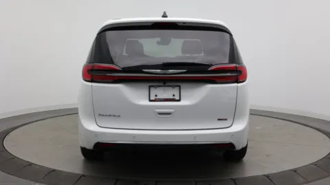 More photos of 2026 Chrysler Pacifica Select at Auto Boutique Florida, FL