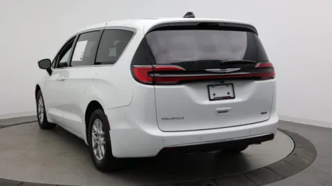 More photos of 2026 Chrysler Pacifica Select at Auto Boutique Florida, FL