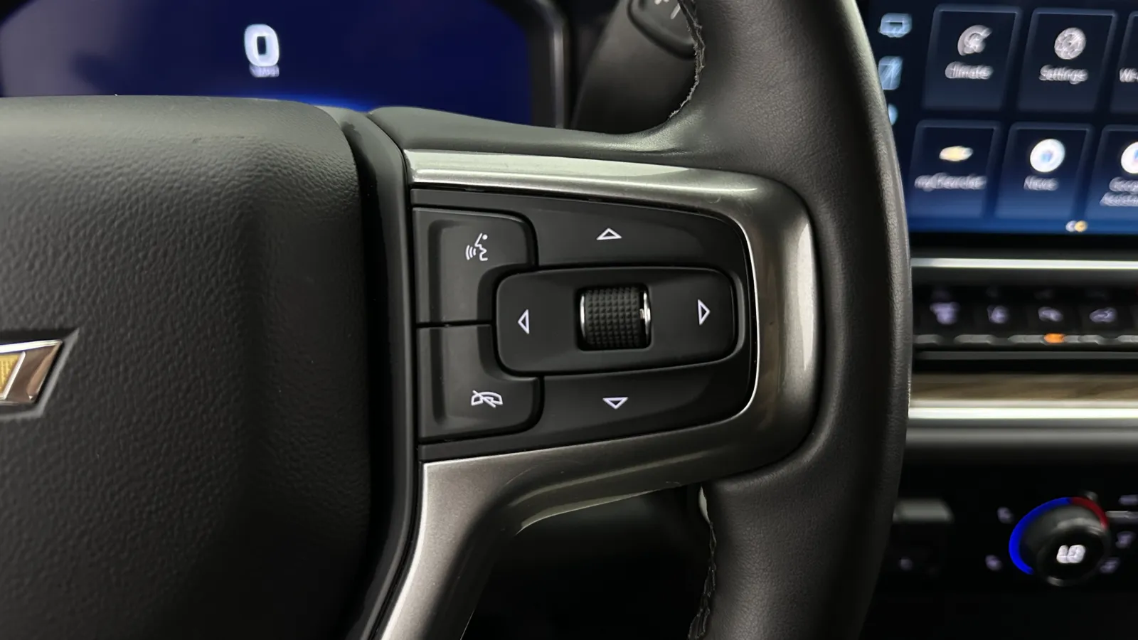 Chevrolet Silverado photo 26