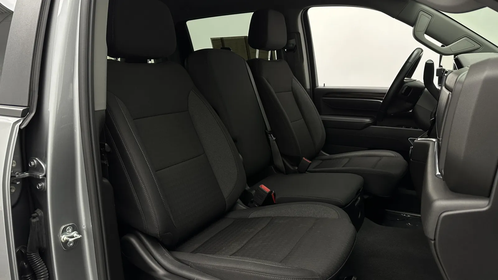 Chevrolet Silverado photo 40