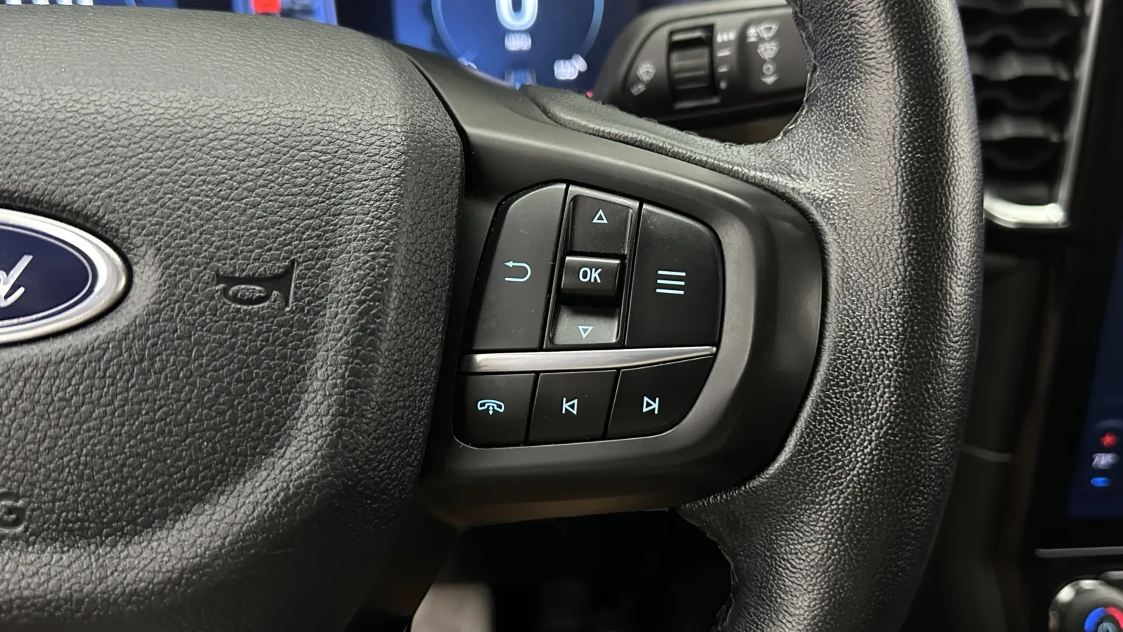Ford Ranger photo 23