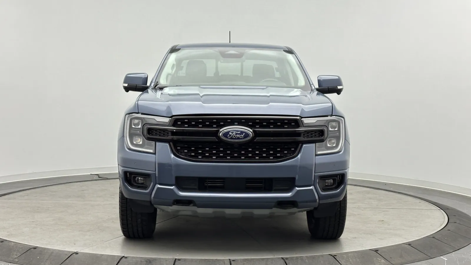 Ford Ranger photo 2