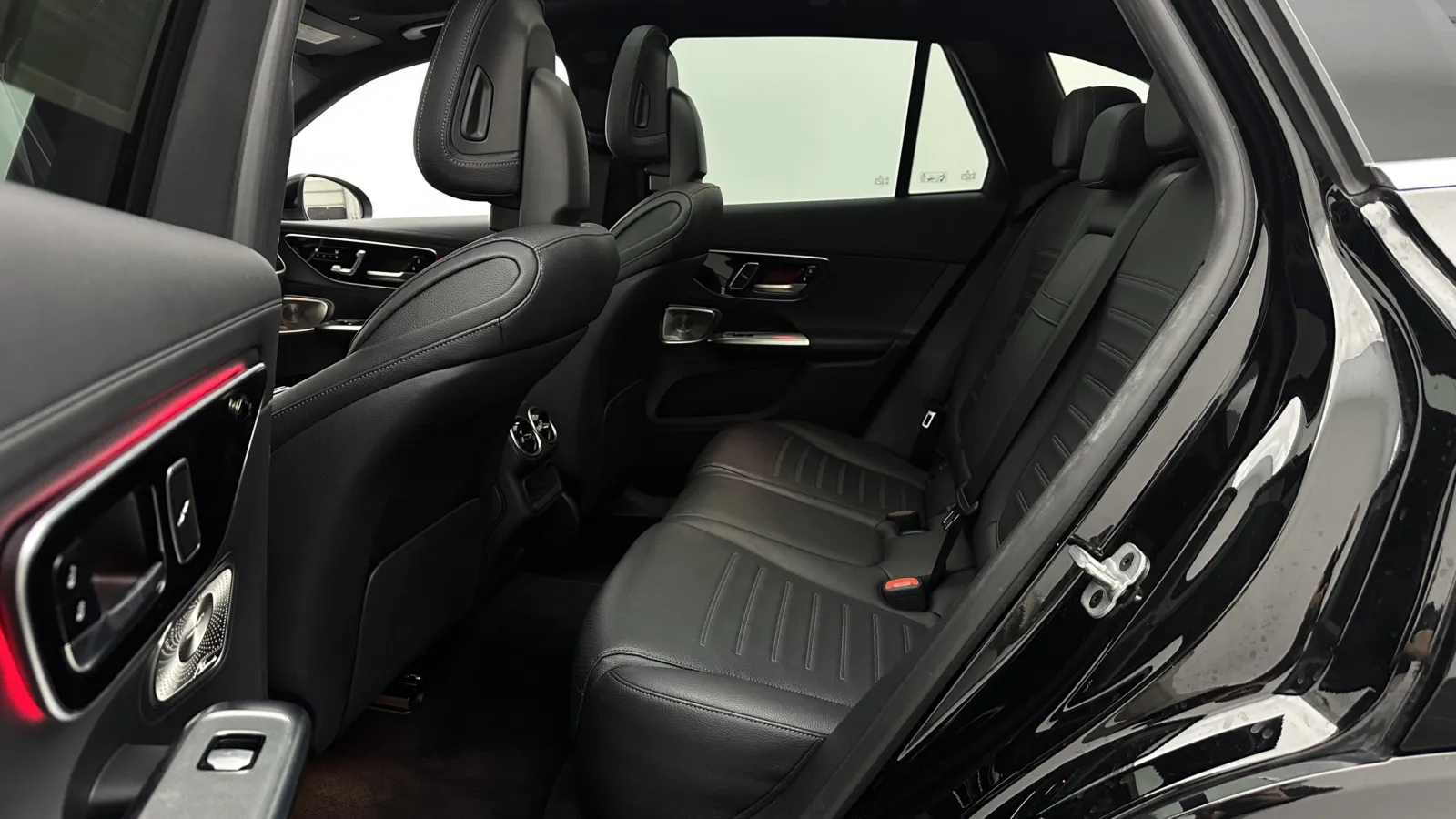 Mercedes-Benz GLC photo 25