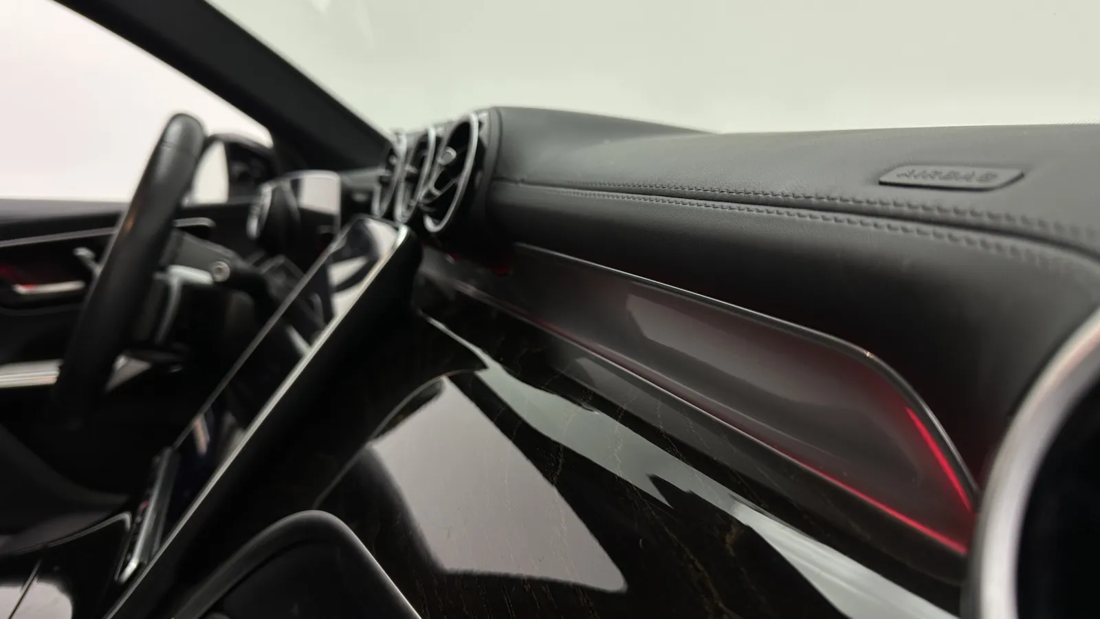 Mercedes-Benz GLC photo 38