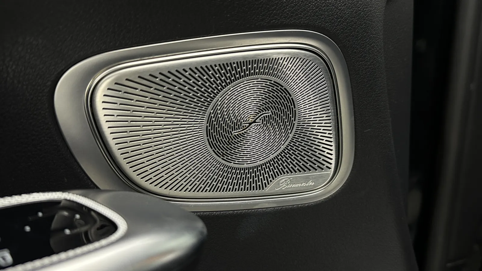 Mercedes-Benz GLC photo 17