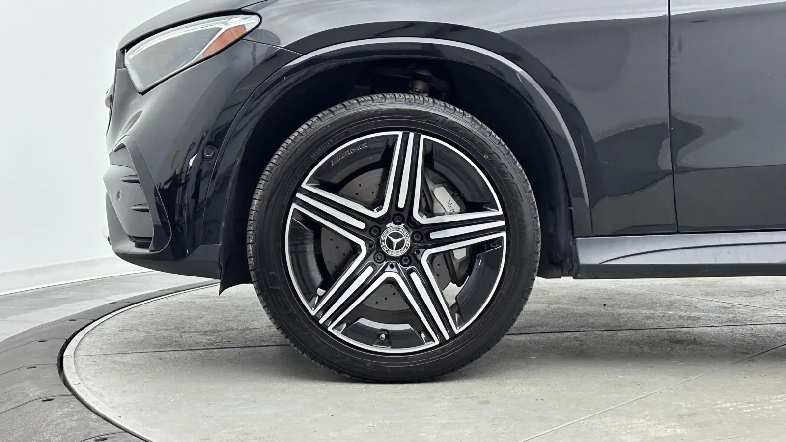 Mercedes-Benz GLC photo 8