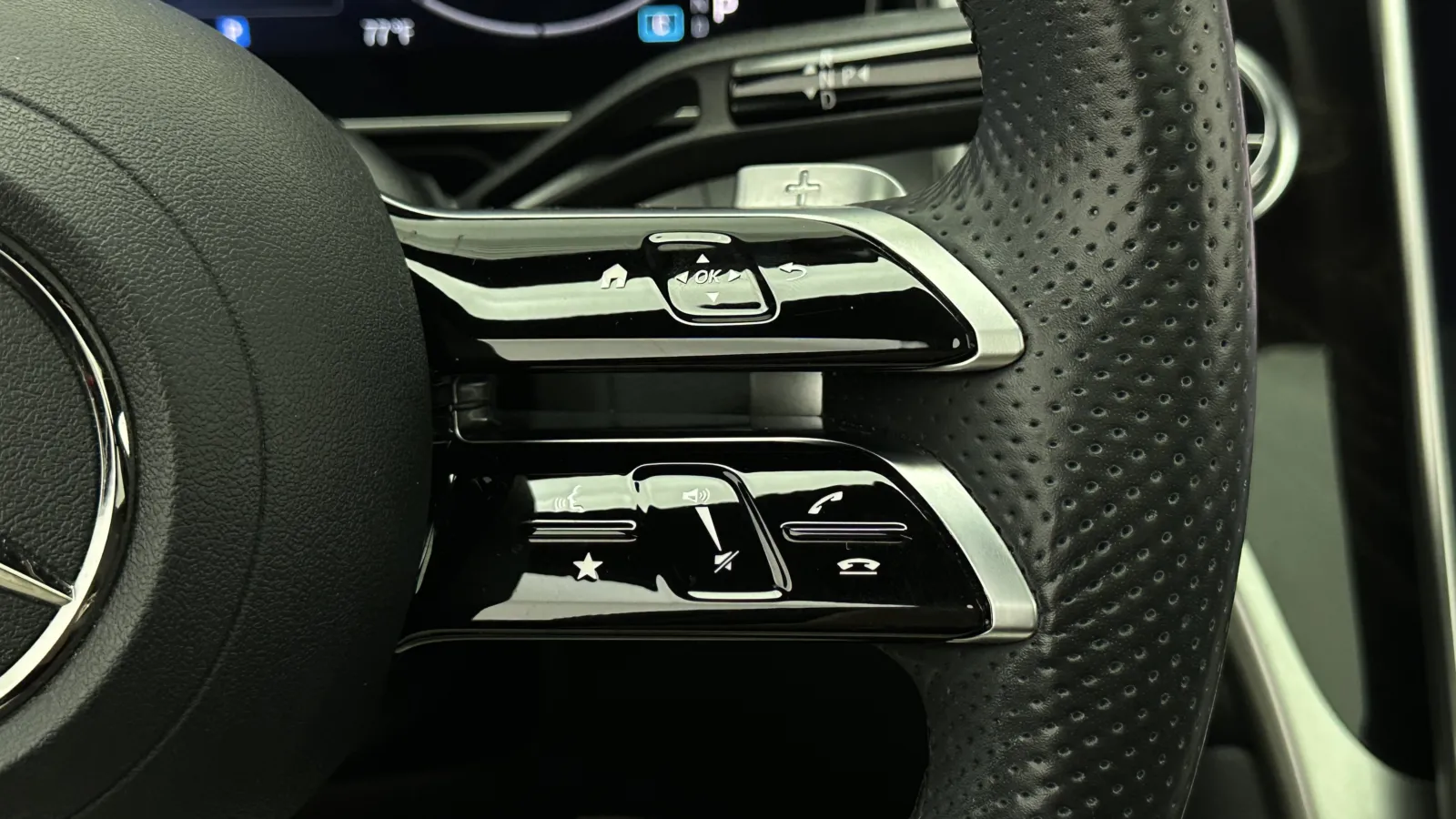 Mercedes-Benz GLC photo 22