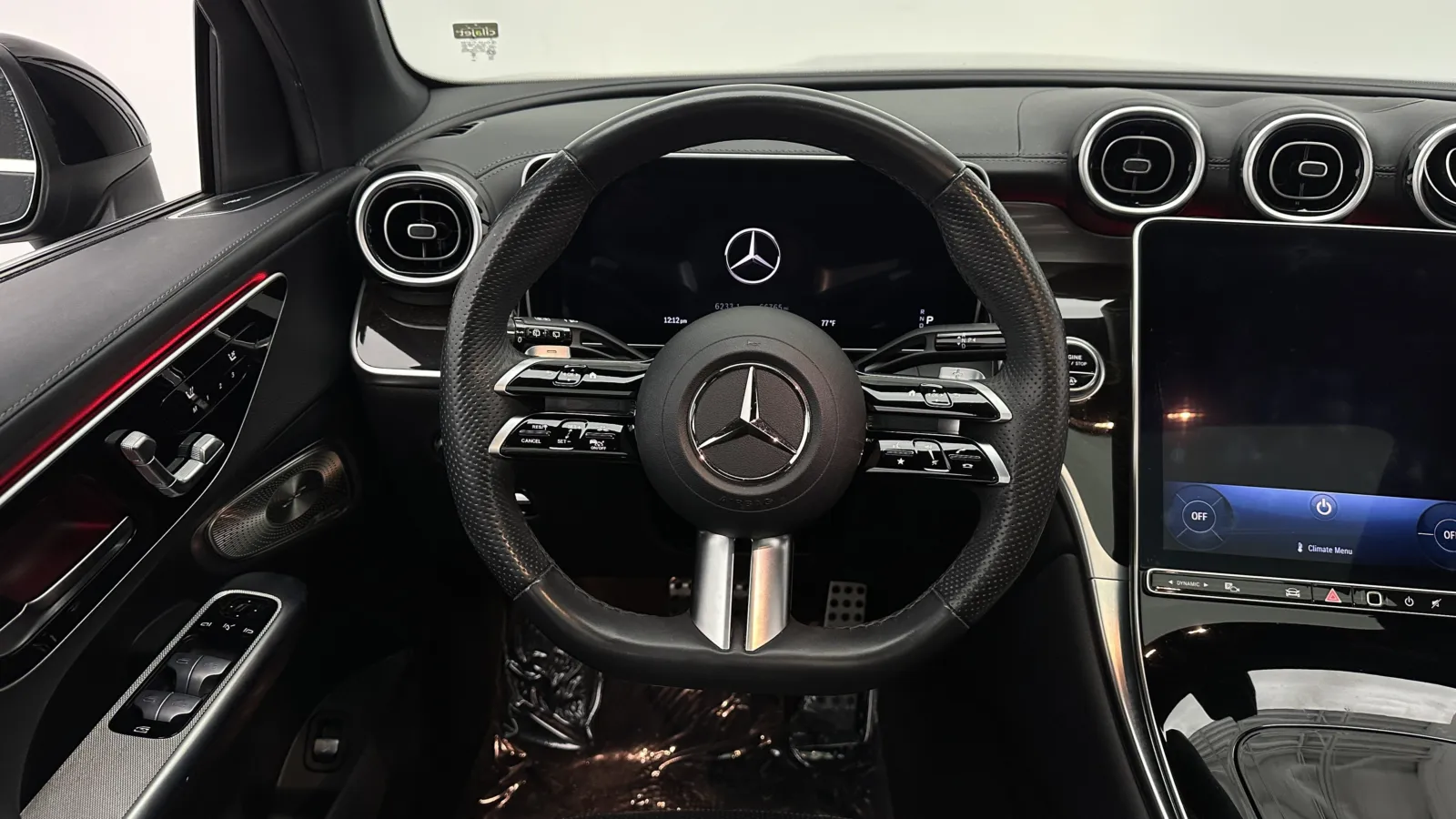Mercedes-Benz GLC photo 27
