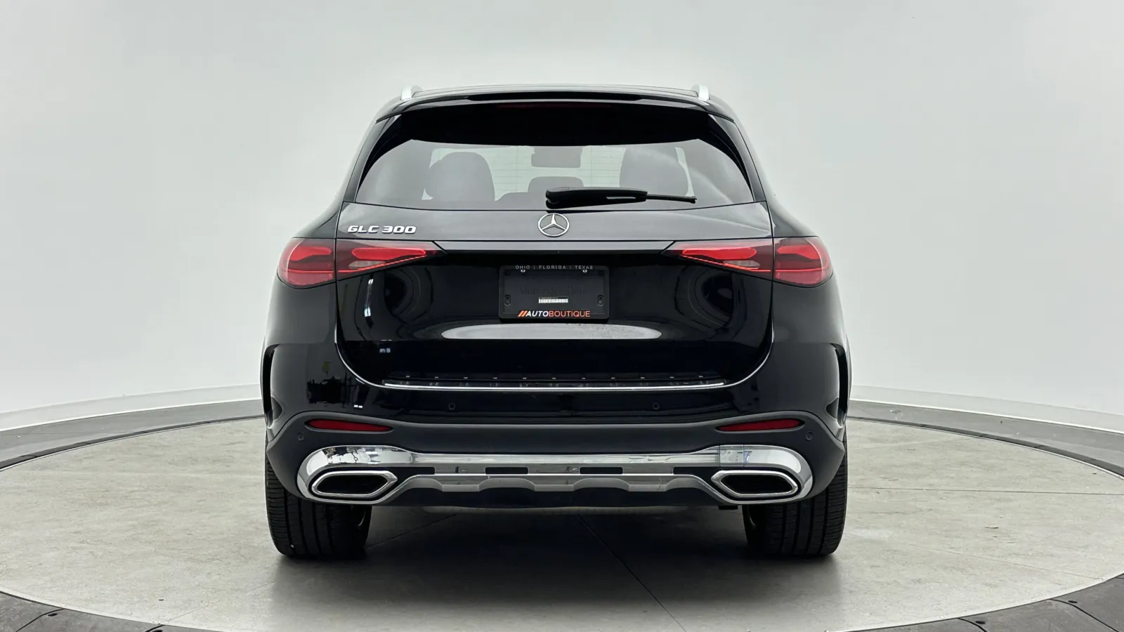 Mercedes-Benz GLC photo 10