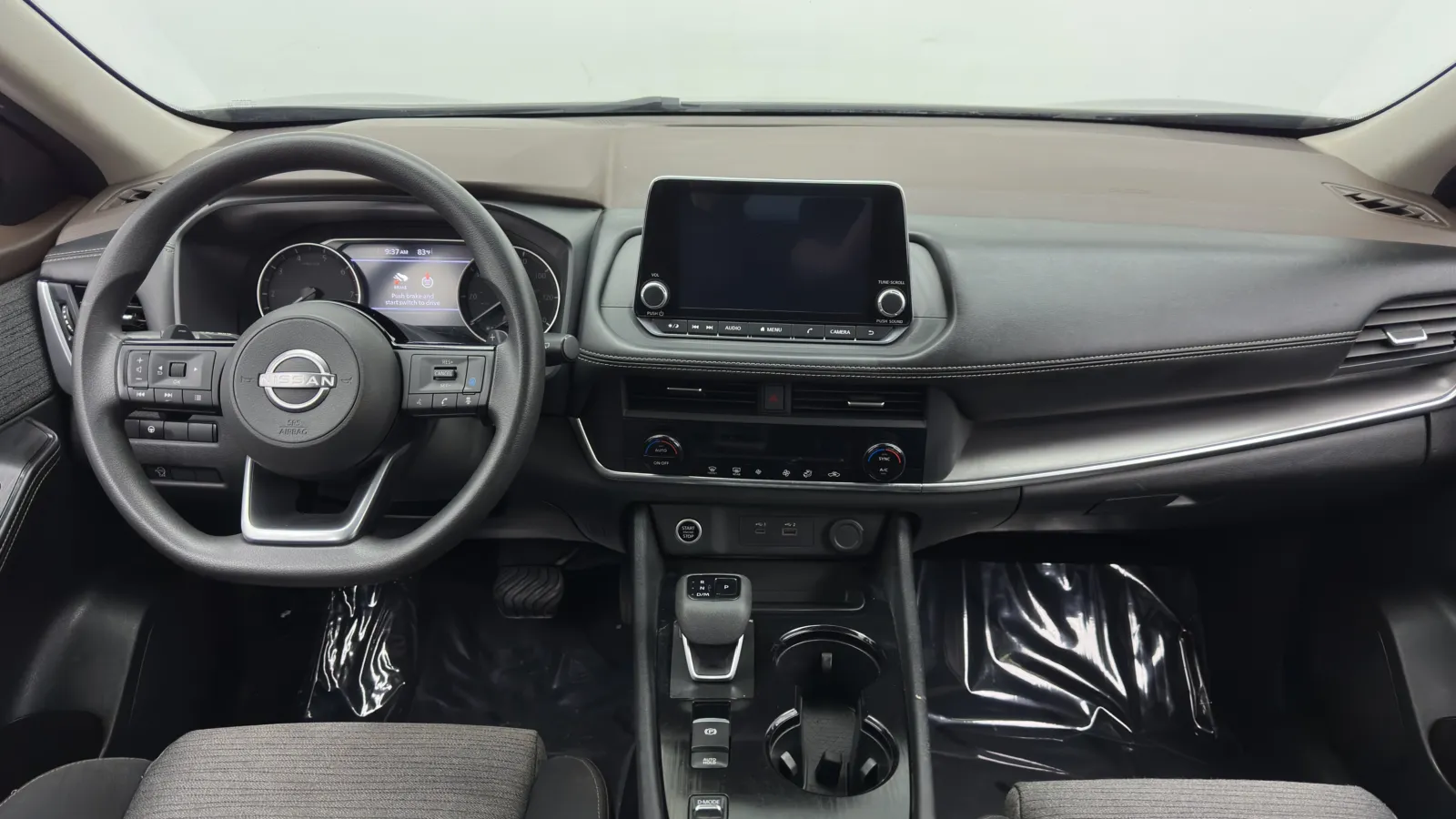 Nissan Rogue photo 28