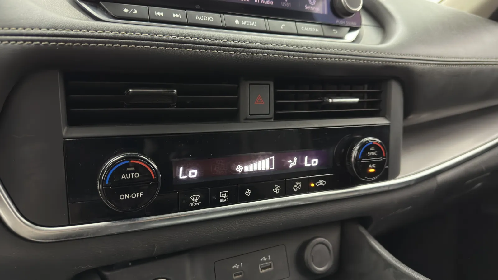 Nissan Rogue photo 17