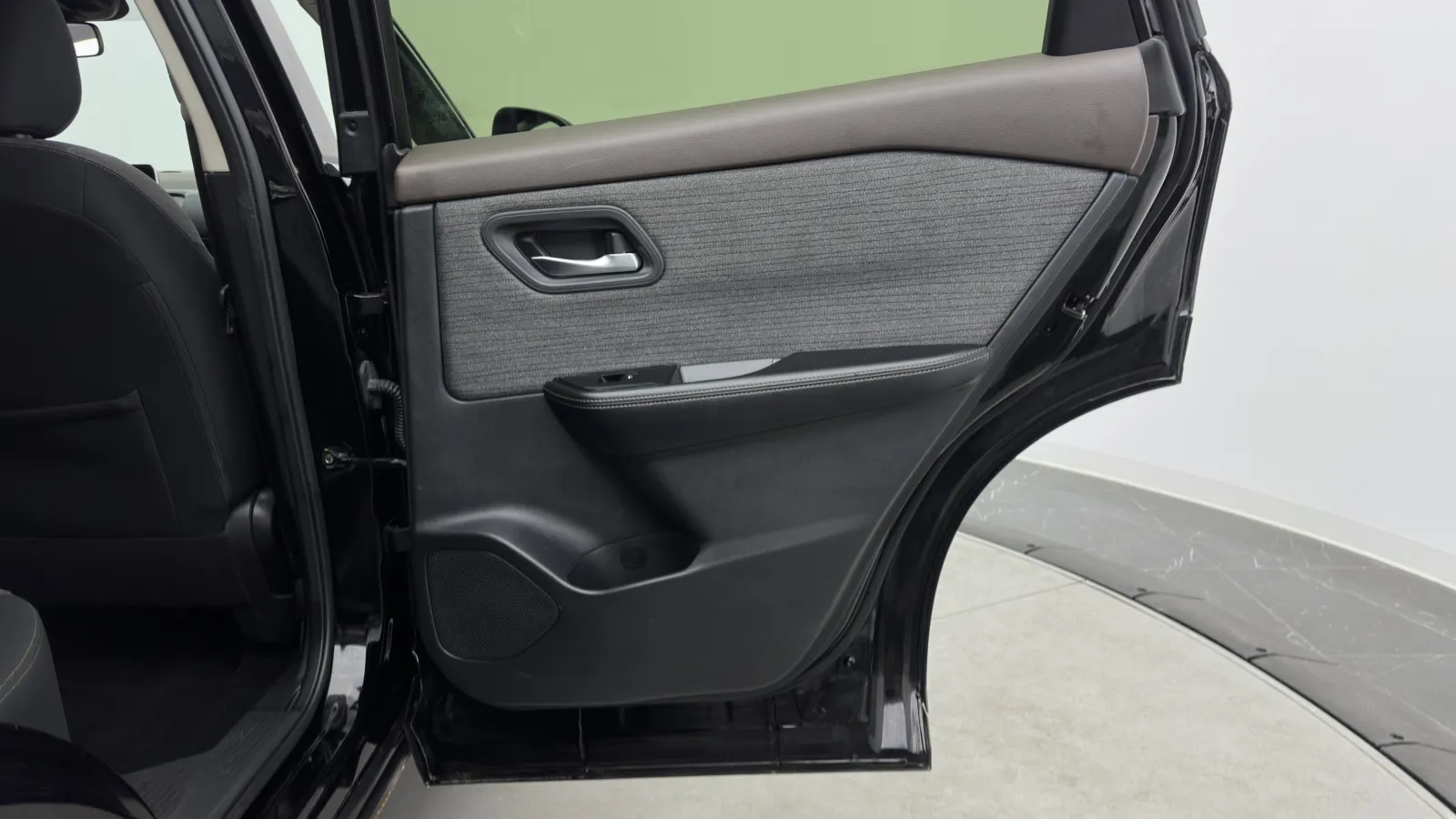 Nissan Rogue photo 31