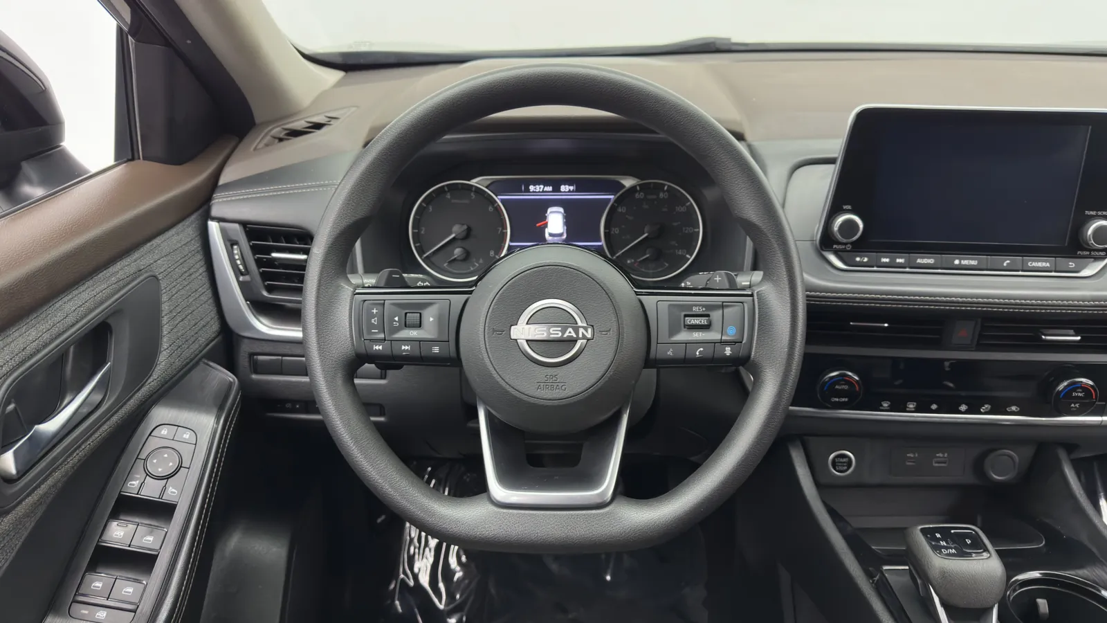 Nissan Rogue photo 26