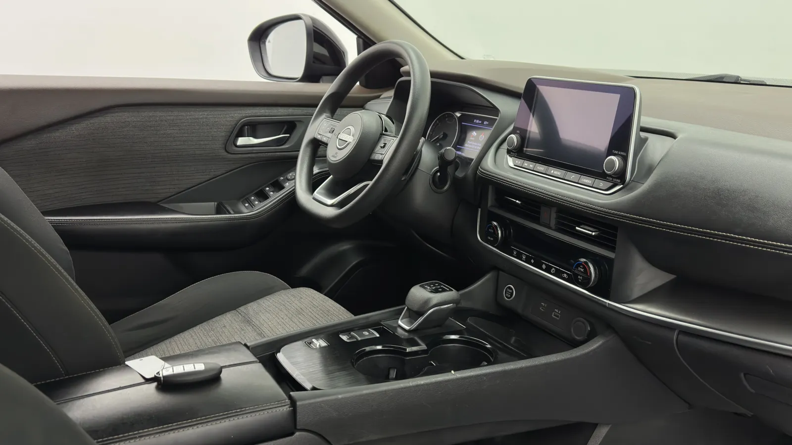 Nissan Rogue photo 34