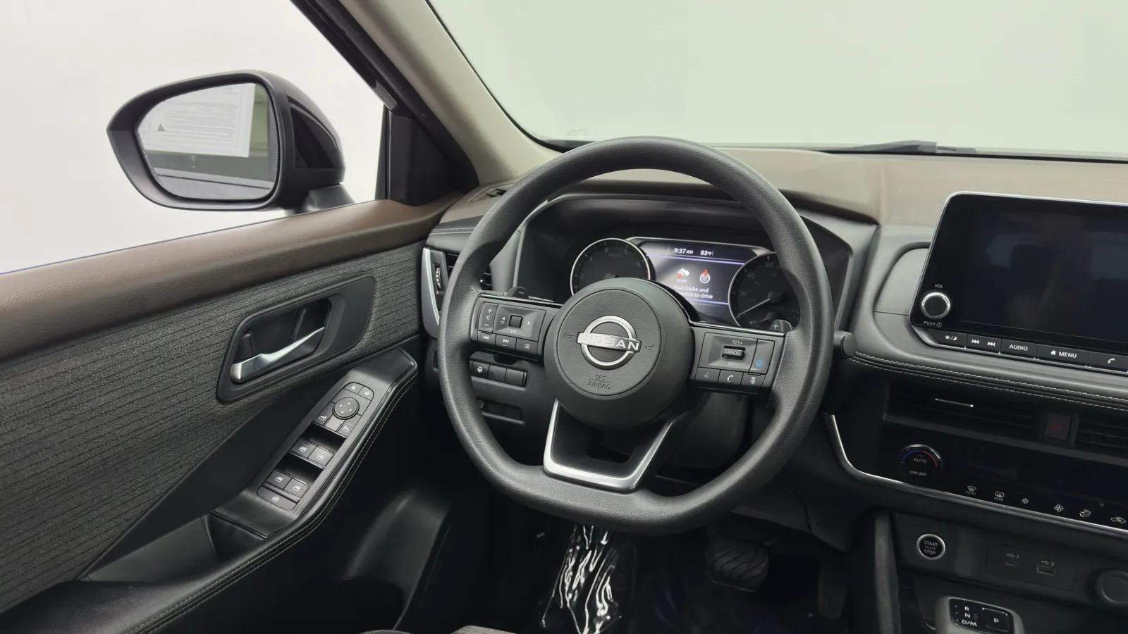 Nissan Rogue photo 27