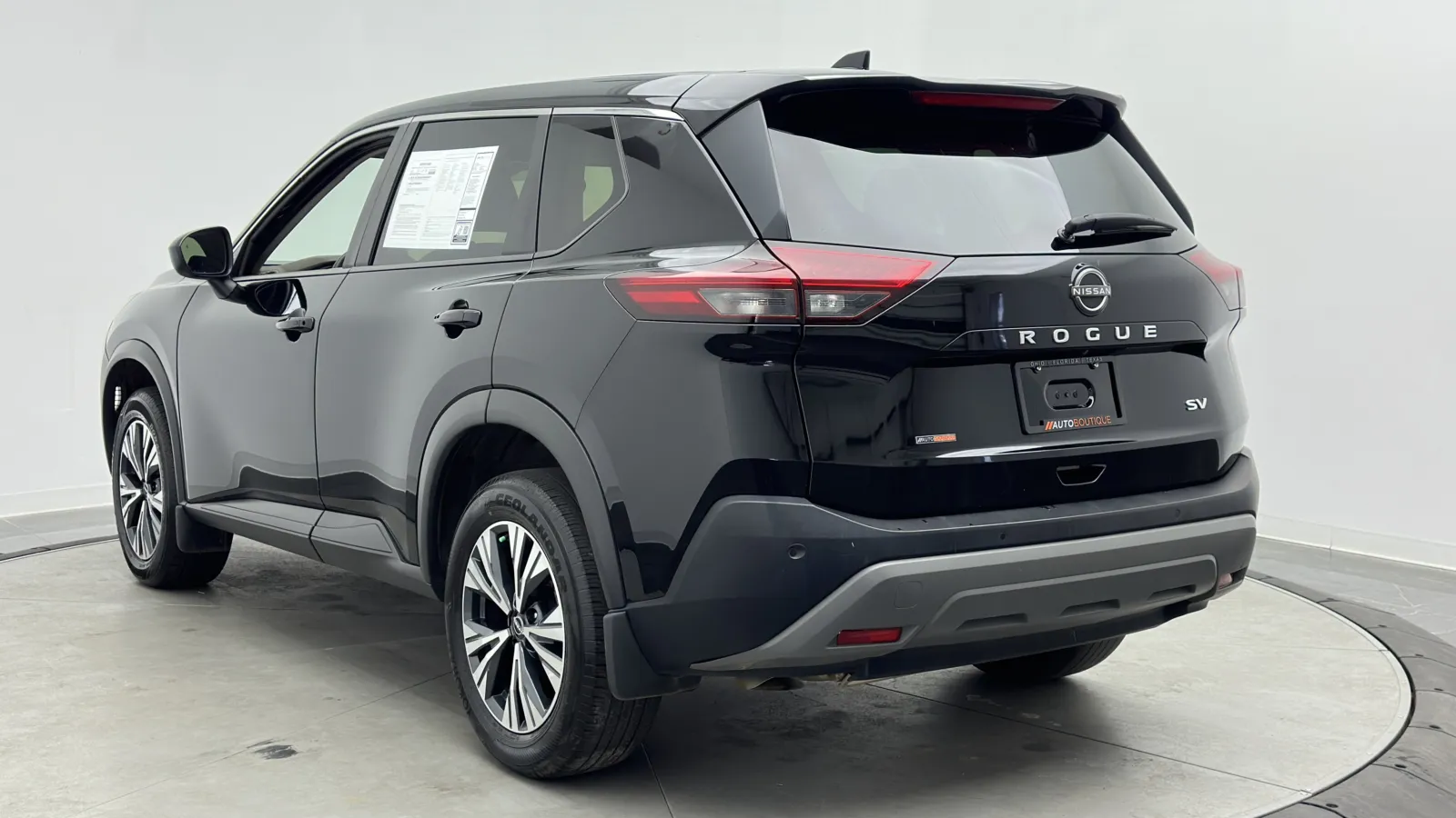Nissan Rogue photo 4