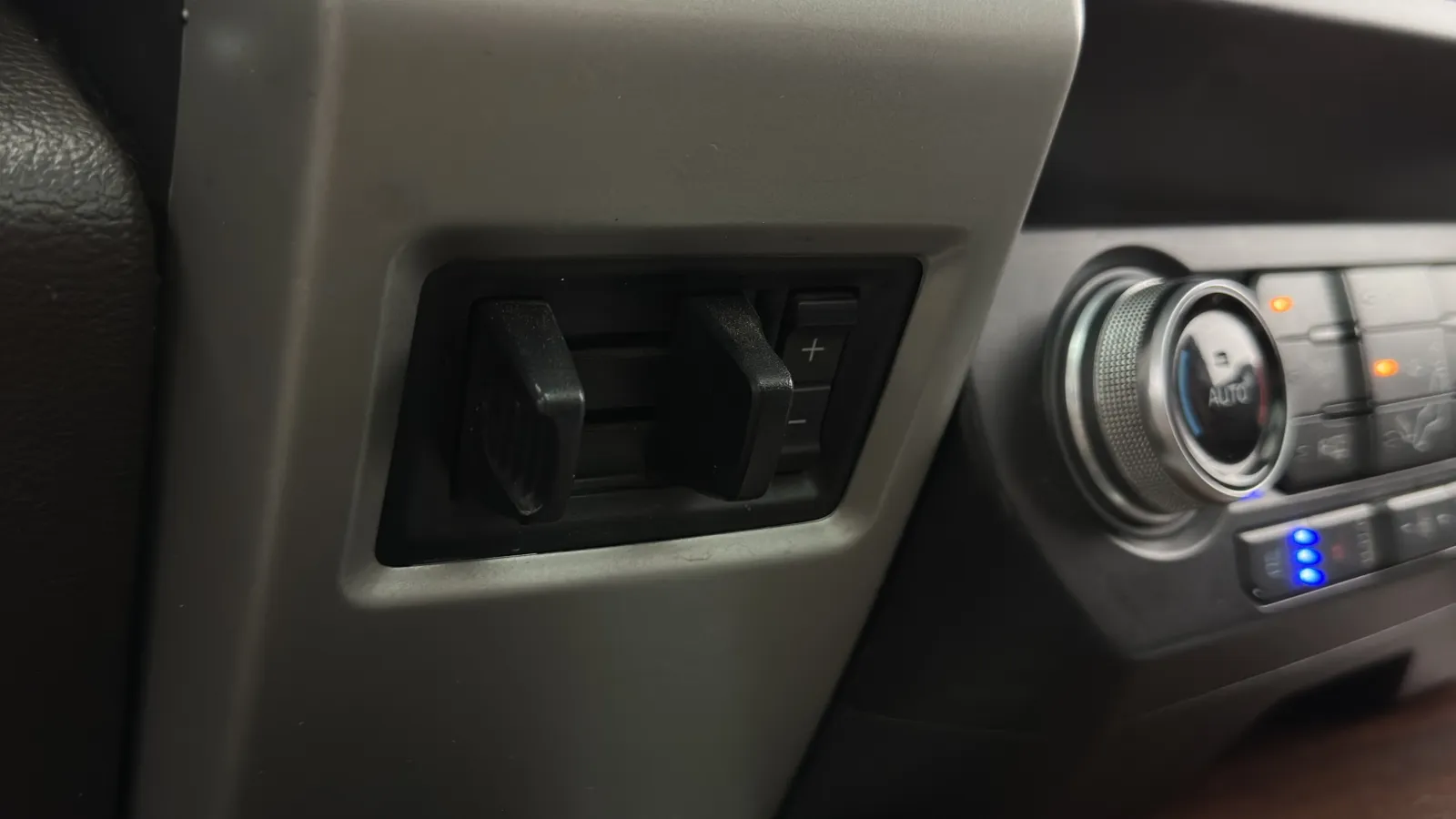 Ford F-250 photo 23