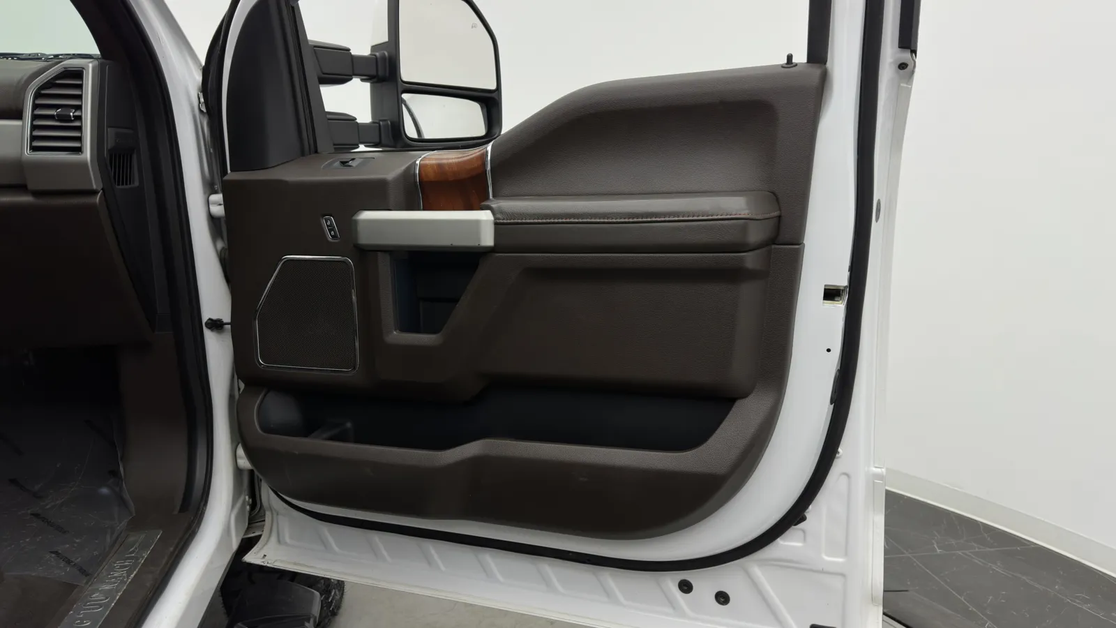 Ford F-250 photo 41