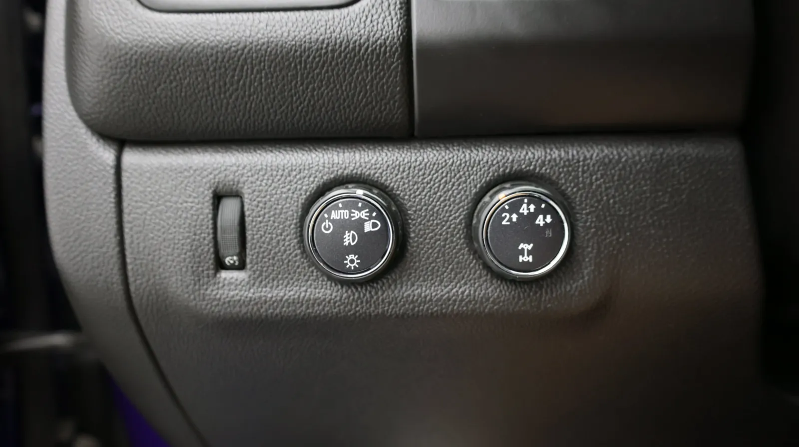 Chevrolet Colorado photo 14