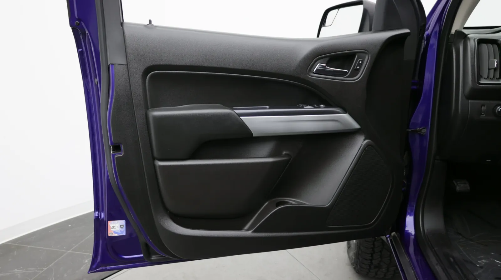 Chevrolet Colorado photo 9