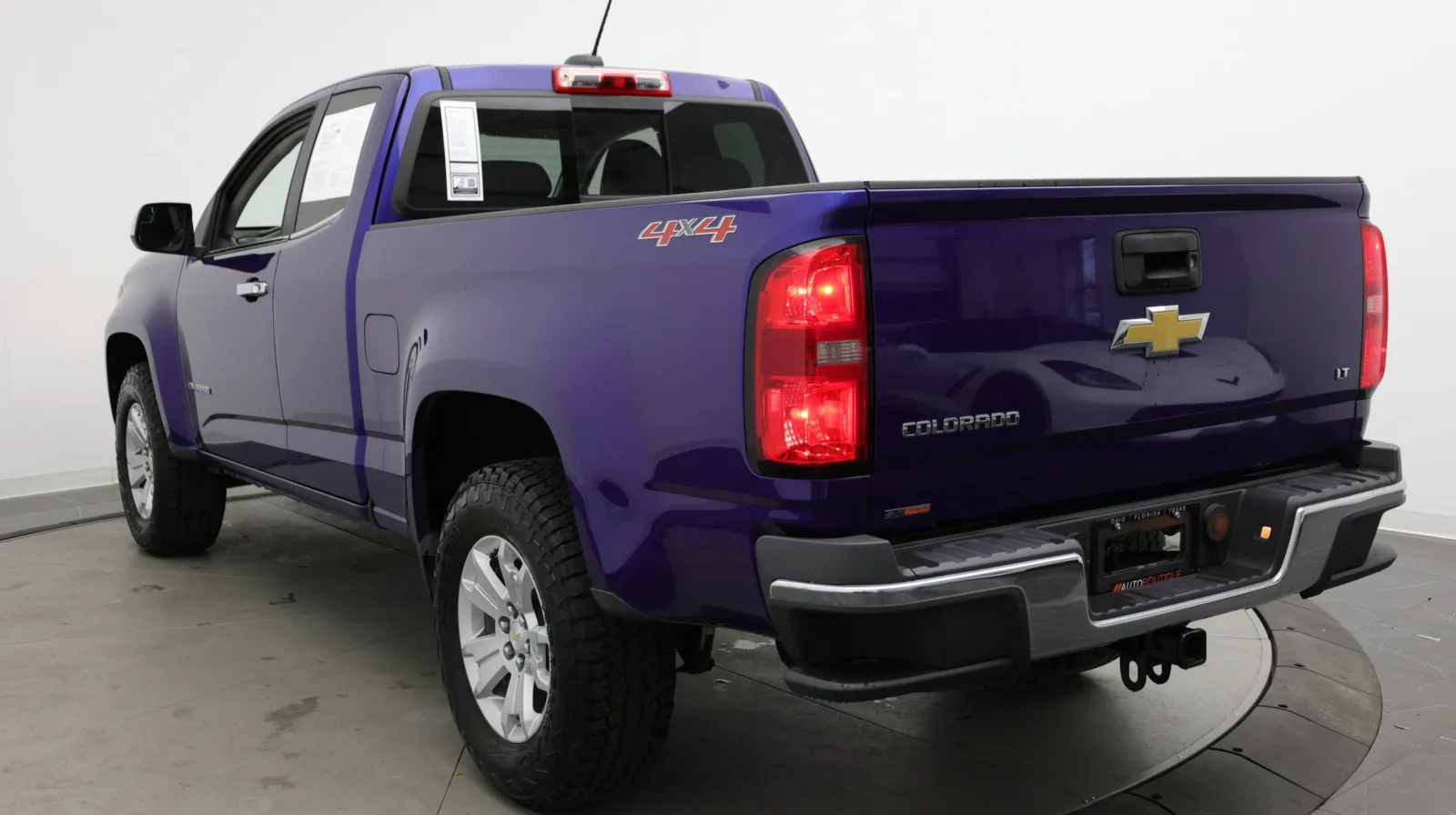 Chevrolet Colorado photo 4