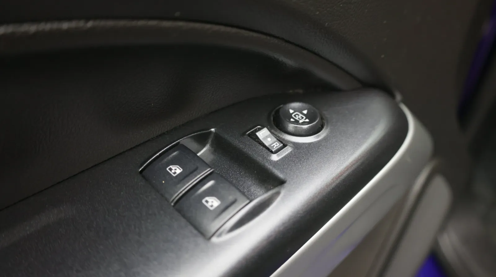 Chevrolet Colorado photo 11