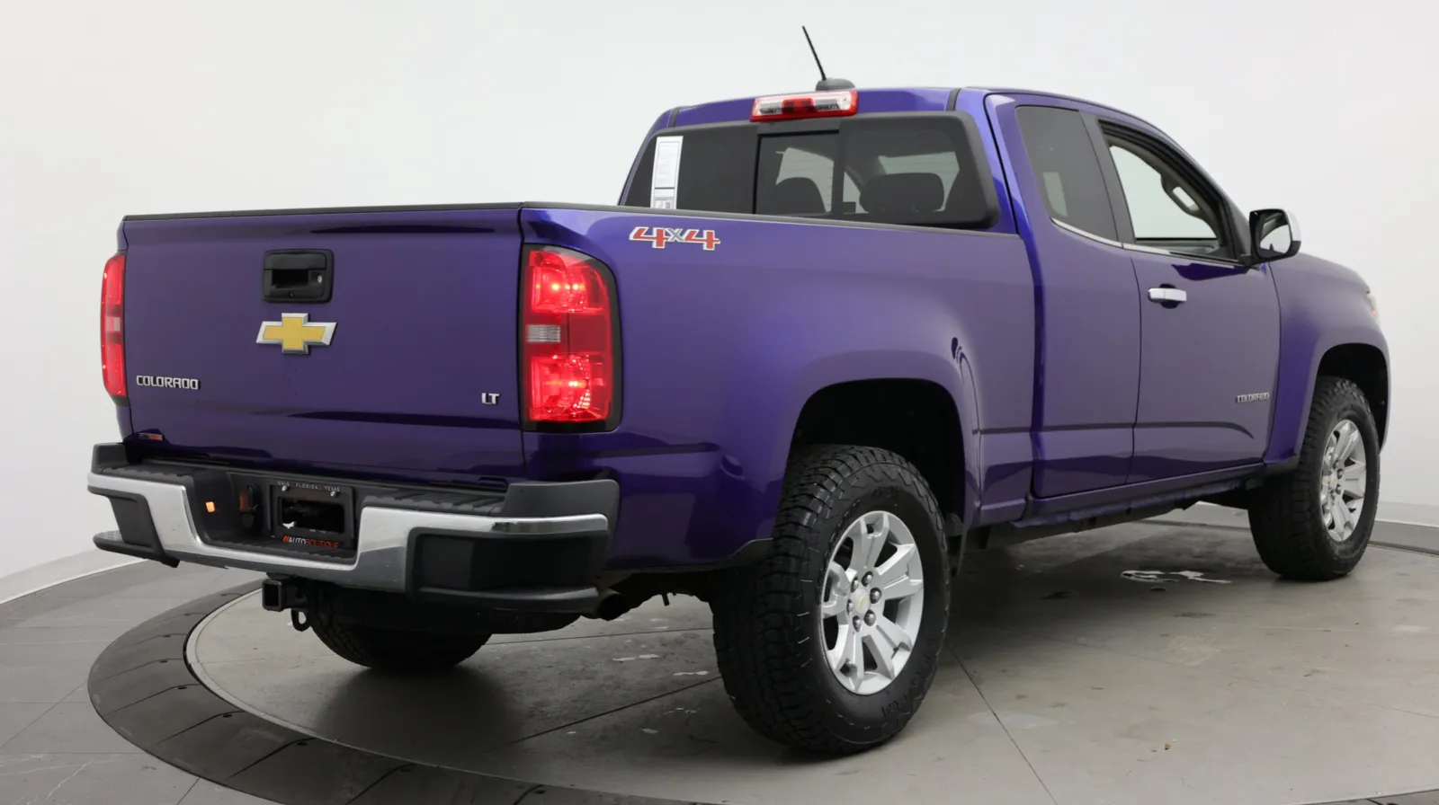 Chevrolet Colorado photo 7