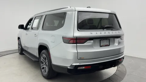 More photos of 2024 Jeep Wagoneer L Series II at Auto Boutique Florida, FL