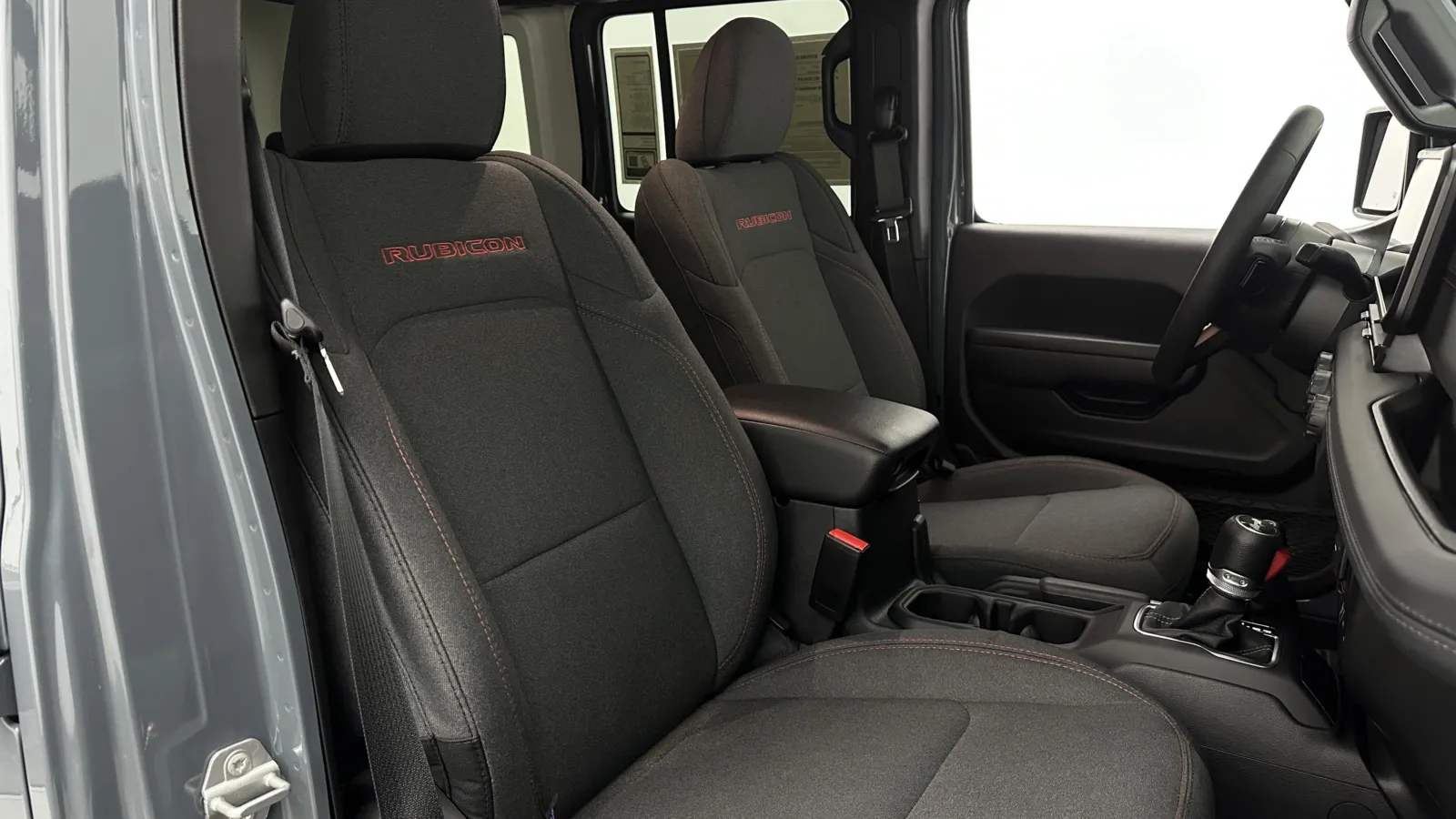 Jeep Wrangler photo 28