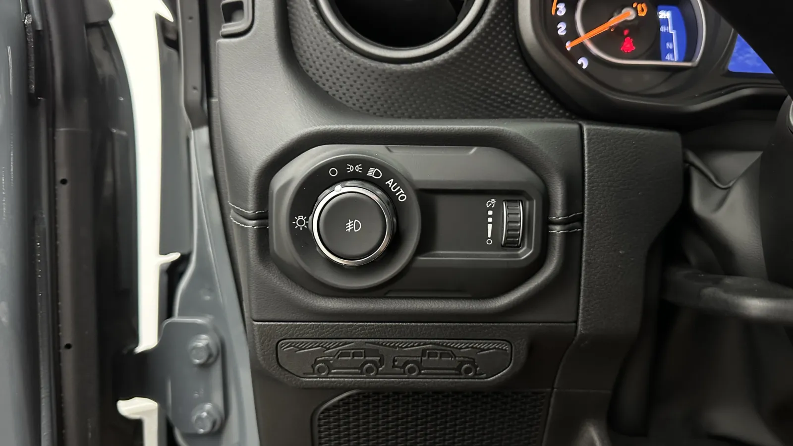 Jeep Wrangler photo 17