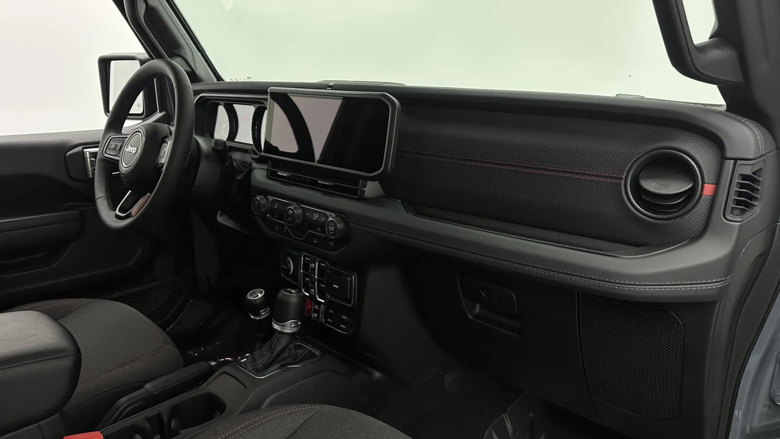 Jeep Wrangler photo 29