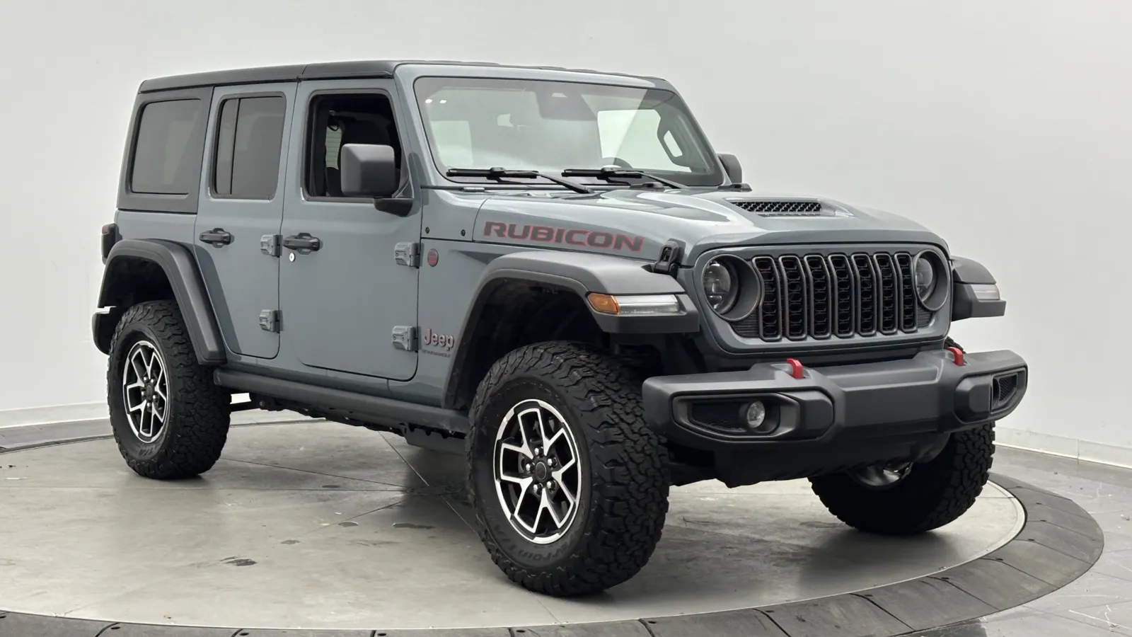 Jeep Wrangler photo 3