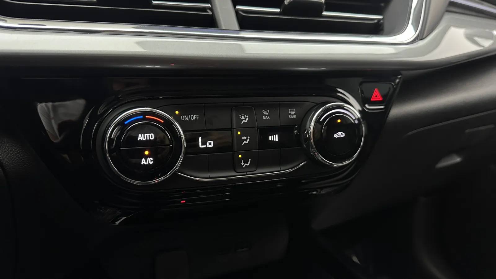 Chevrolet Trax photo 15