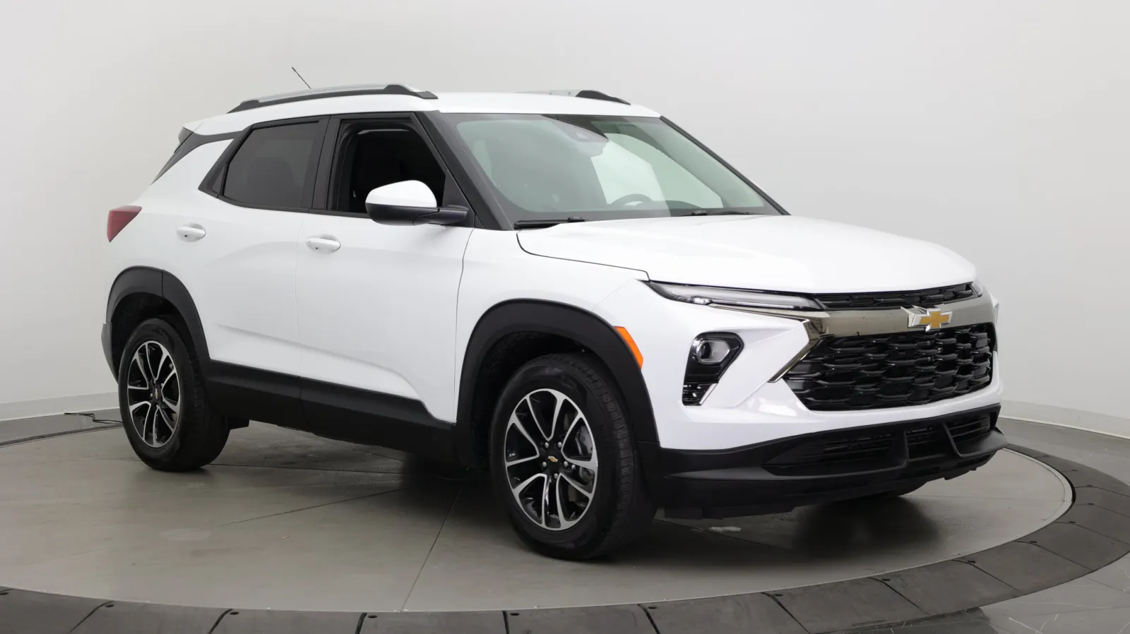Chevrolet Trailblazer photo 3