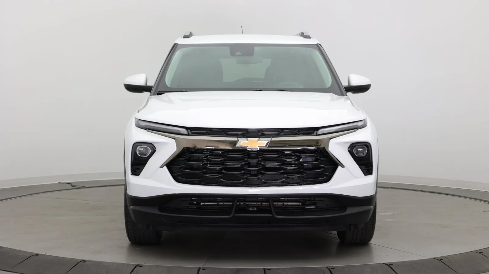 Chevrolet Trailblazer photo 2
