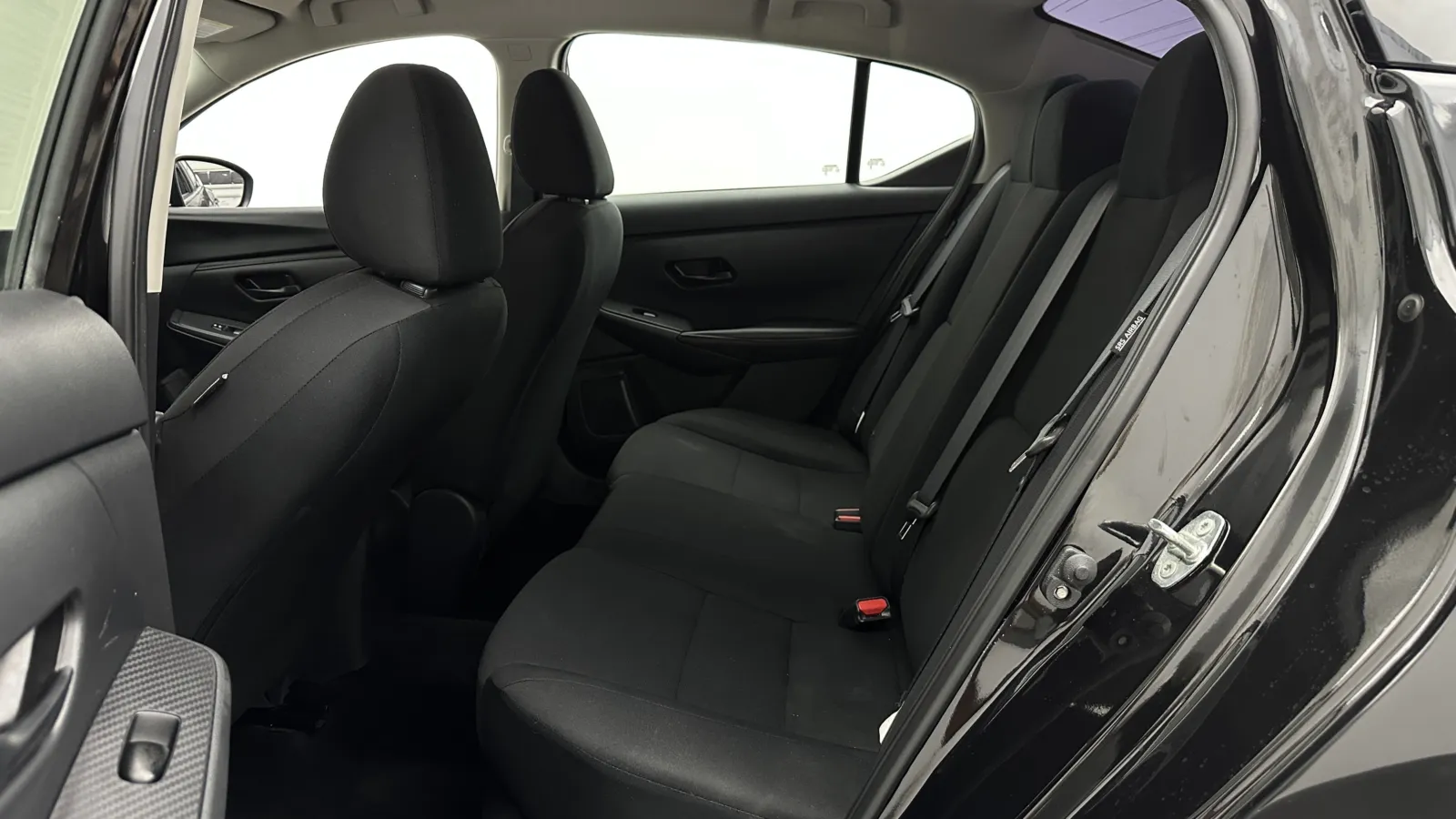 Nissan Sentra photo 23