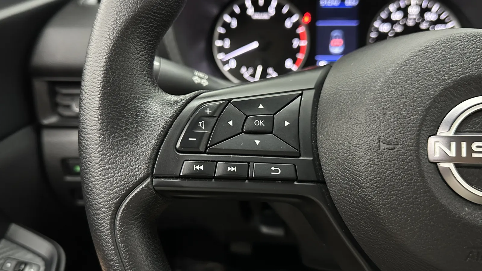 Nissan Sentra photo 21