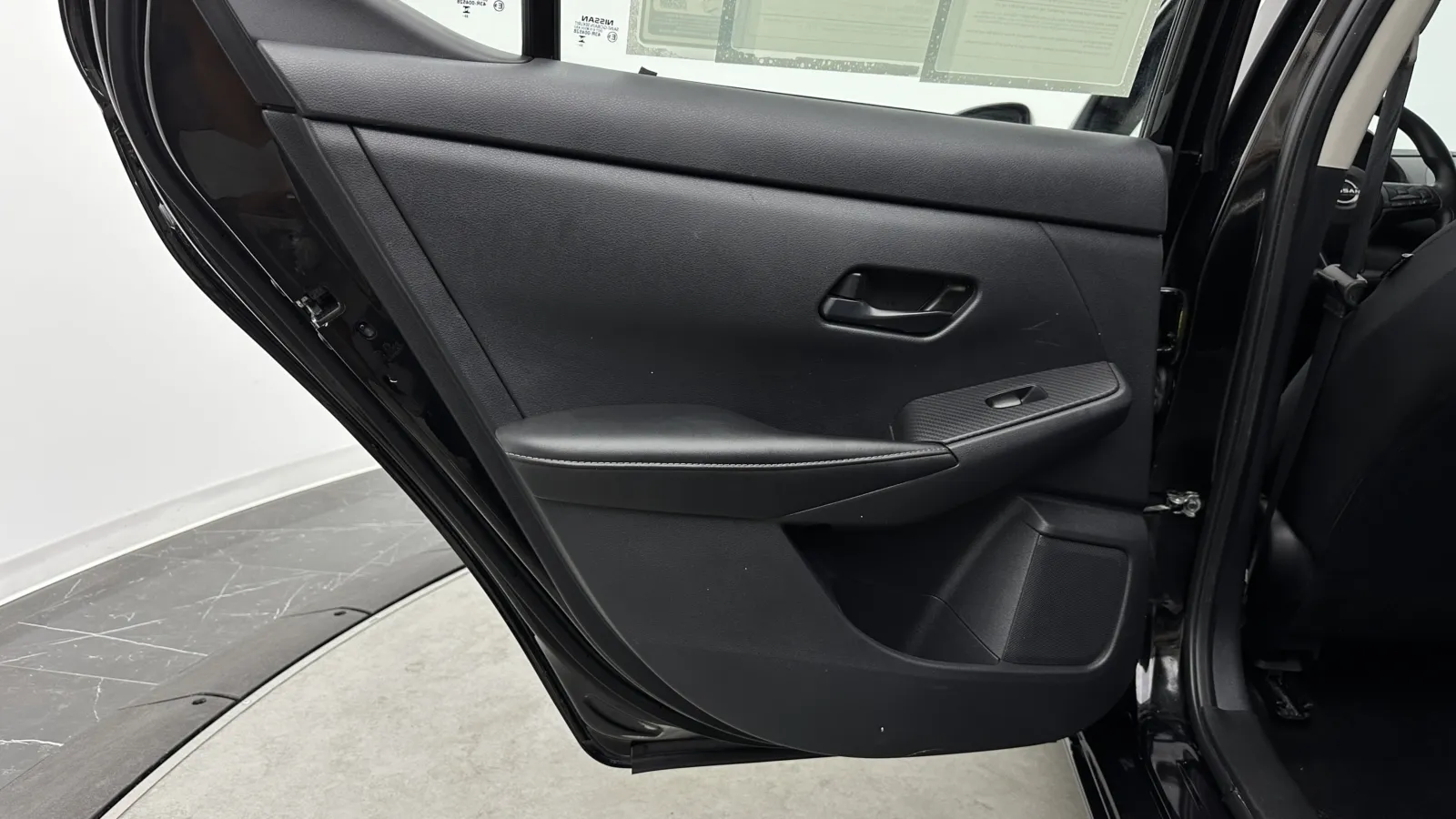 Nissan Sentra photo 24