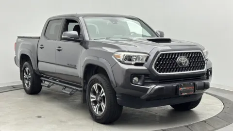 Another view of 2019 Toyota Tacoma TRD Sport for sale in Jacksonville, FL at Auto Boutique Florida