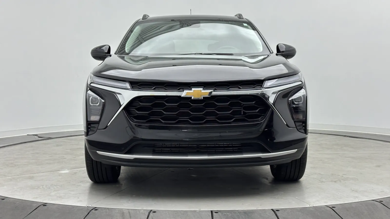 Chevrolet Trax photo 2