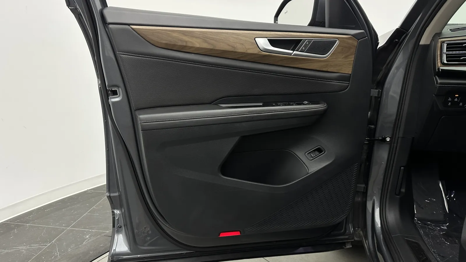 Volkswagen Atlas photo 9