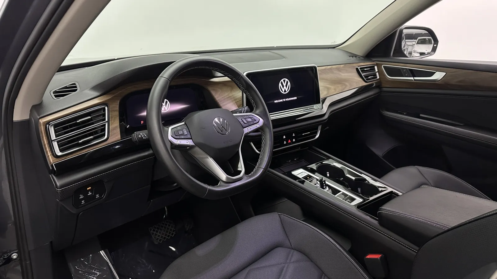 Volkswagen Atlas photo 10