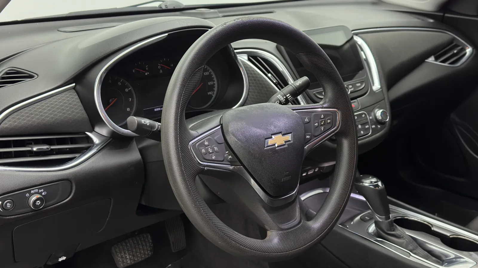 Chevrolet Malibu photo 8