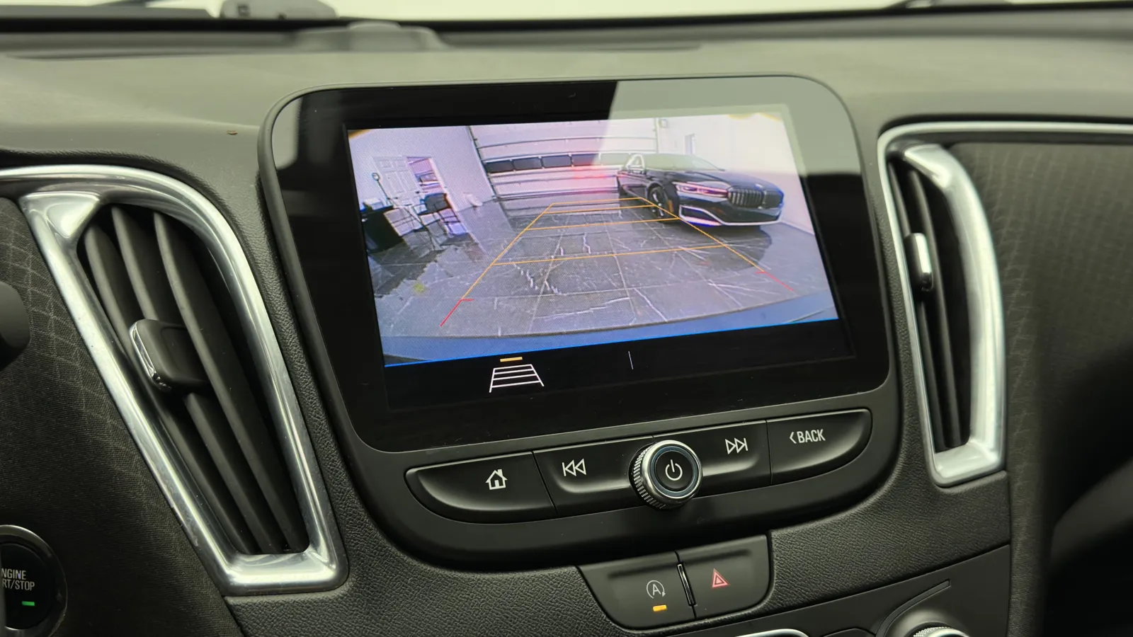 Chevrolet Malibu photo 18