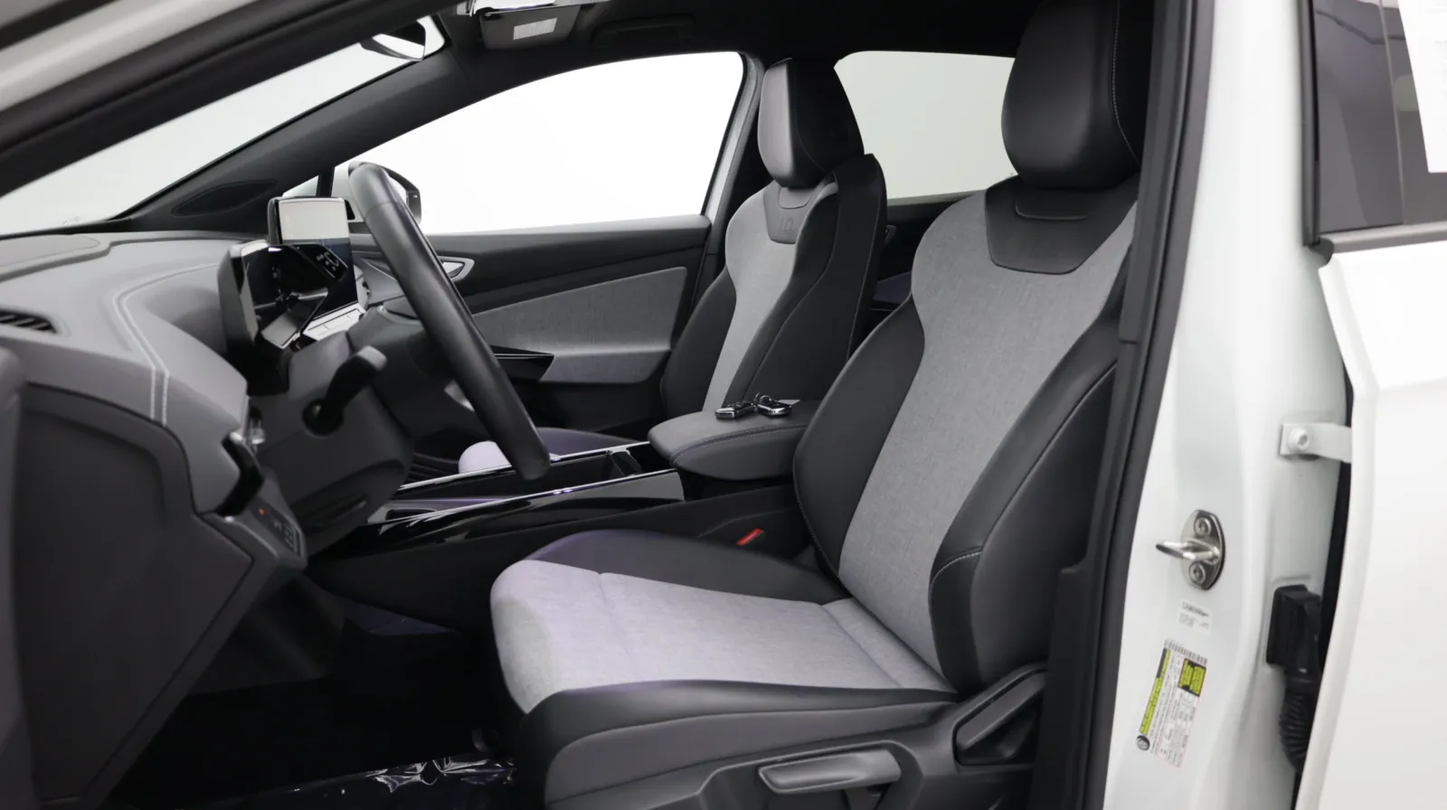 Volkswagen ID.4 photo 13