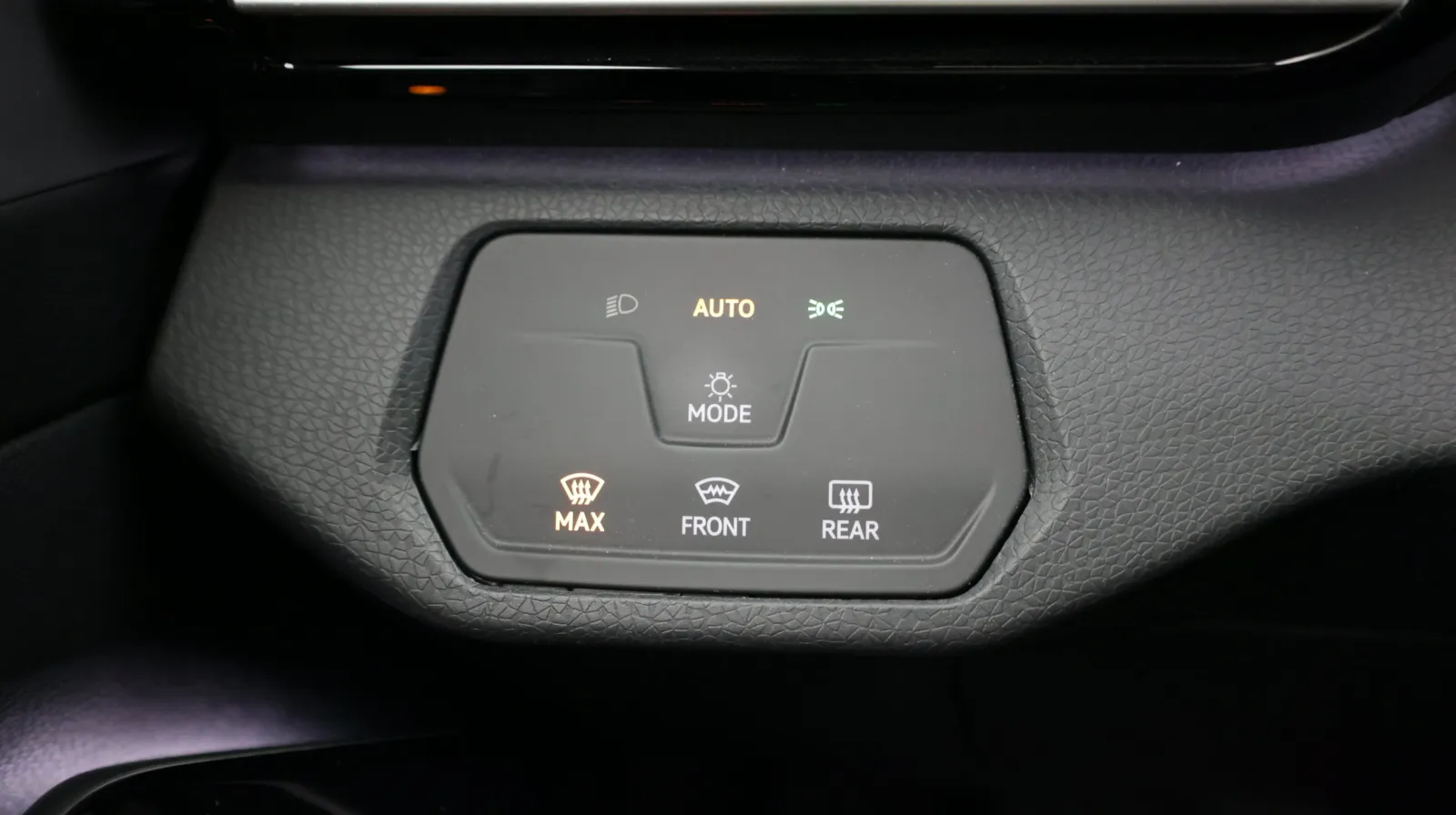 Volkswagen ID.4 photo 19