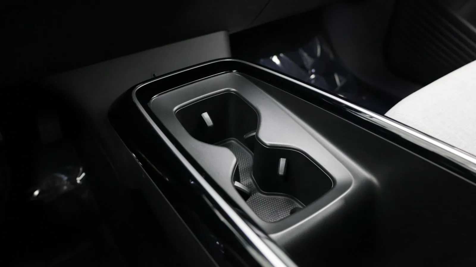 Volkswagen ID.4 photo 15